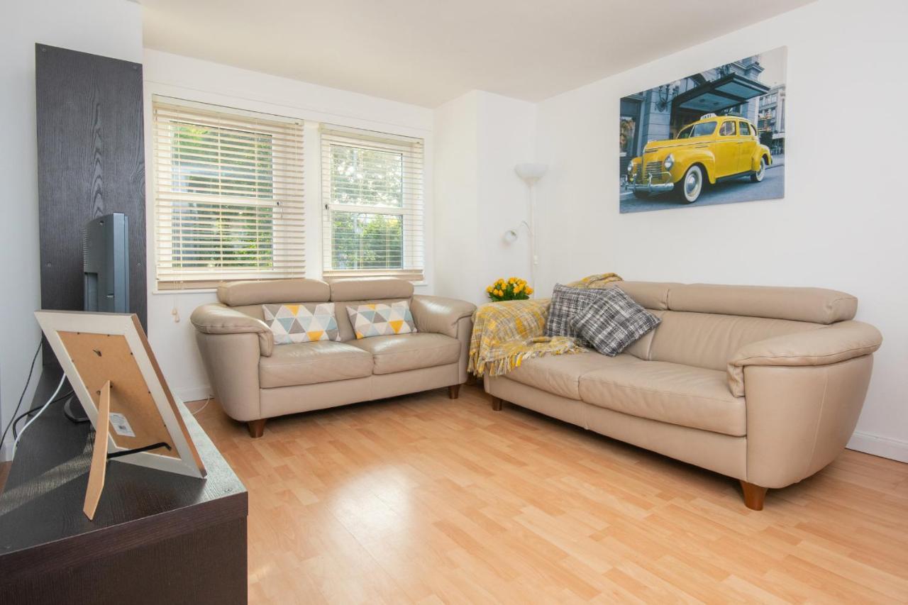 Dwellcome Home Ltd 2 Bedroom King & Double Central Apartment, Free Allocated Barrier Secured Parking Space At Rear Entrance & Fast Wifi, Ideal For Long Term Contractor, Corporate, Etc Stays, Regular Housekeeping Option - See Our Site For Assurance Абердин Экстерьер фото
